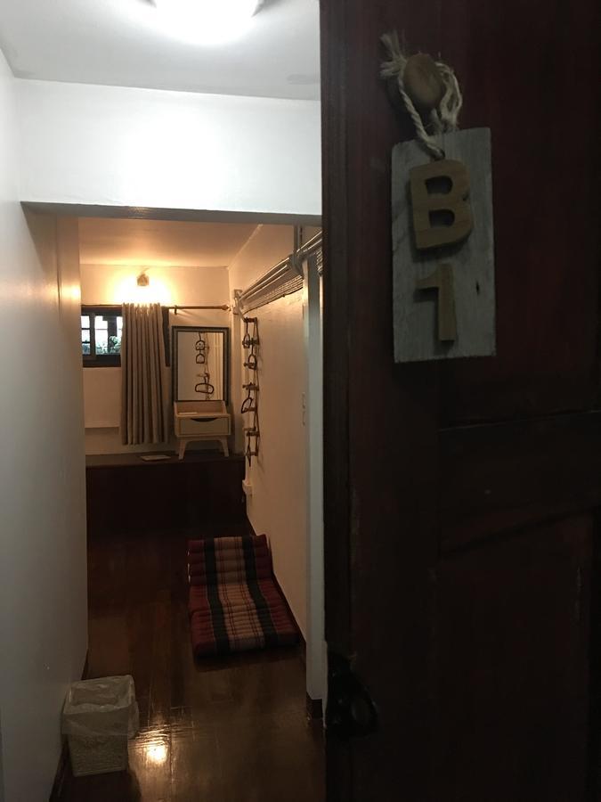 Bee Friend Hostel Chiang Mai Eksteriør billede